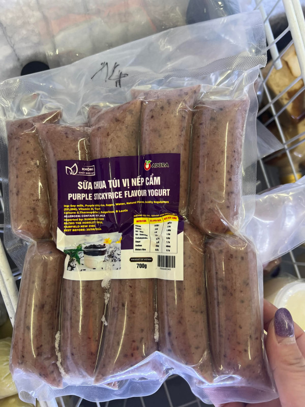 sữa chua túi nếp cẩm 14$