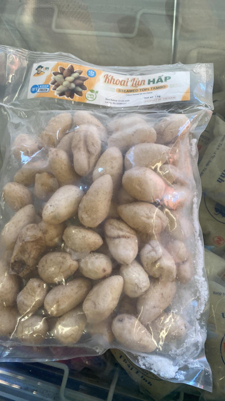 Bánh Pía trứng muối khoai môn