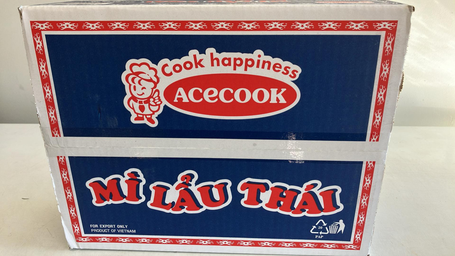 Mì lấu thái