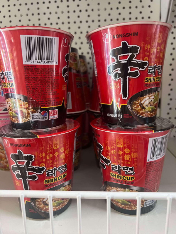 Mì ly hàn quốc 2 thùng 25$