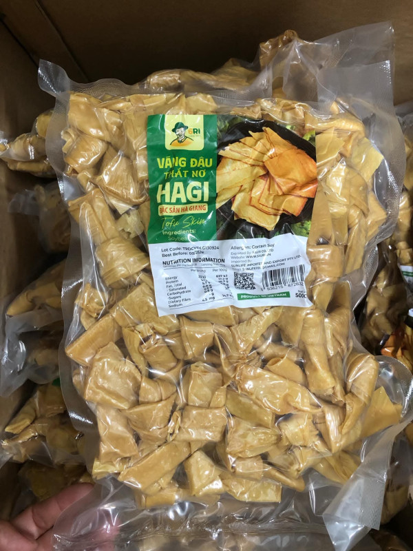 Váng đậu thắt nơ